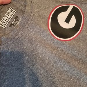 GA Bulldogs shirt and ATL Braves shirt